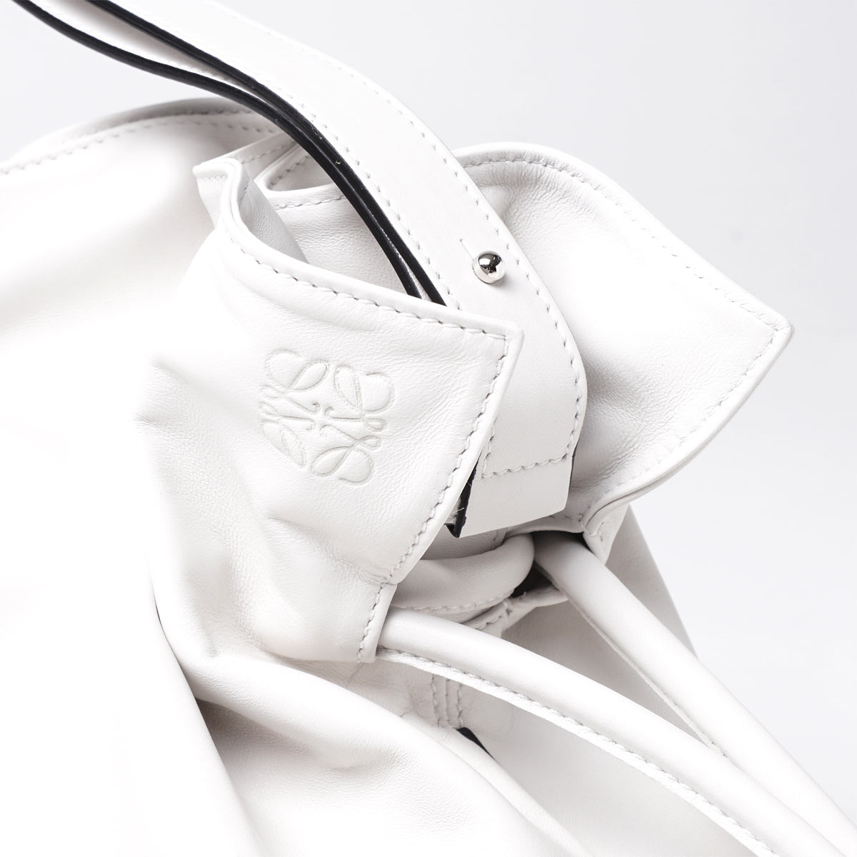 ロエベ/LOEWE/ ショルダーバッグ/FRAMENCO NAPPA /SOFT WHITE ホワイト系 33487 k63 1950 レディース