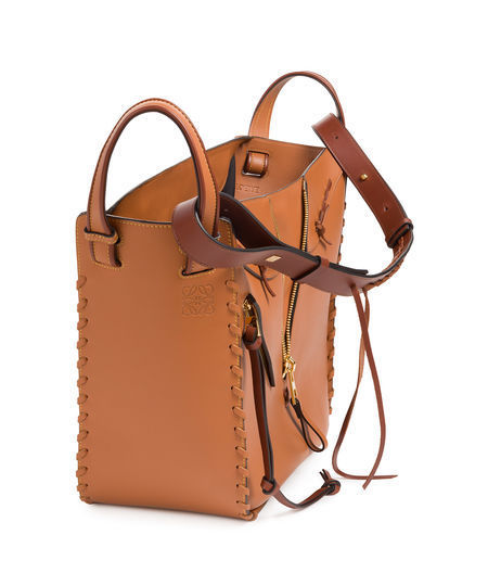 LOEWE(ロエベ)秋人気デイリーでも飽きない5wayハンモックバック 6552158